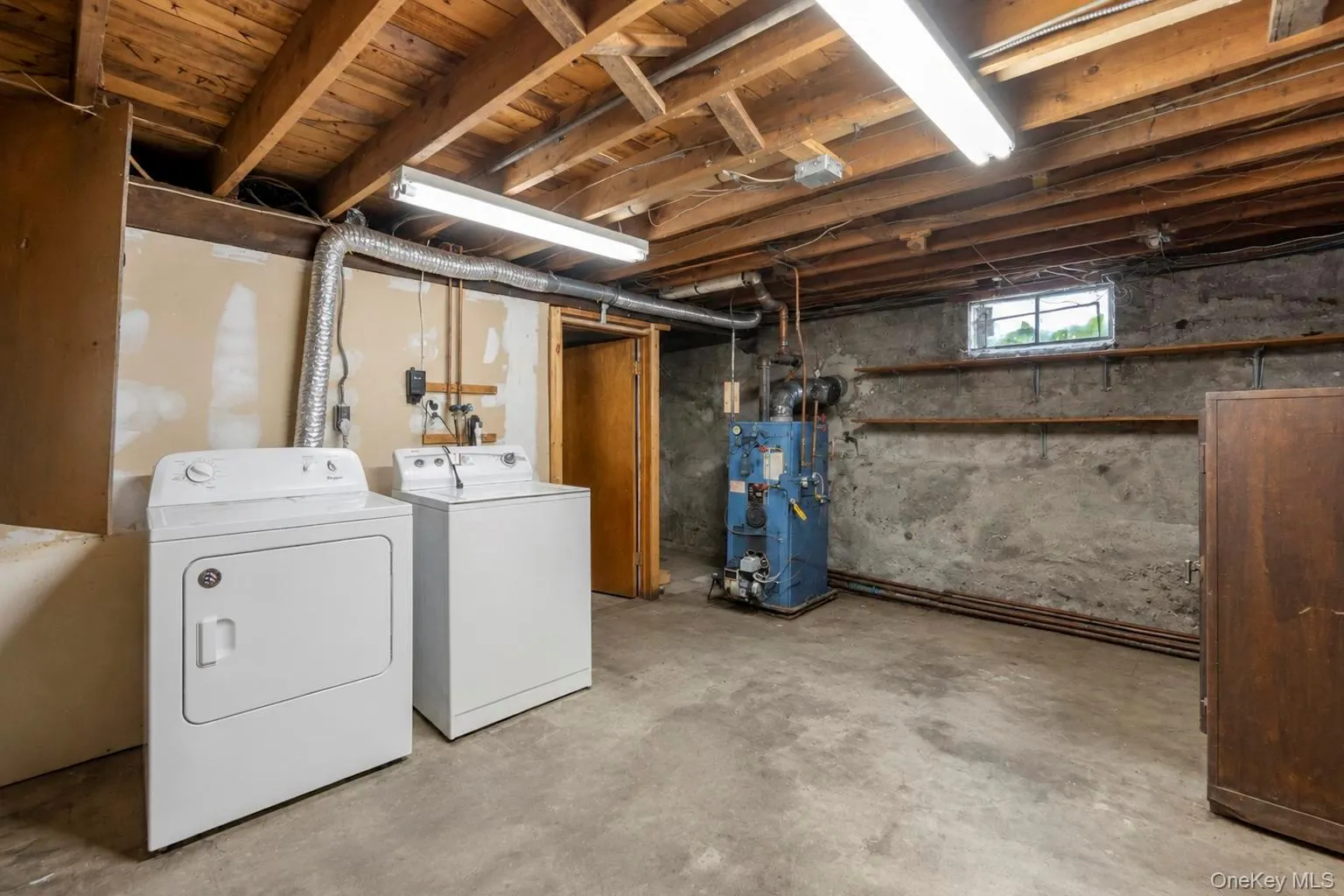 44 Maple Drive, Babylon, NY, 3 Bedrooms Bedrooms, 7 Rooms Rooms,2 BathroomsBathrooms,Residential,For Rent,Maple,0,978336 44 Maple Drive, Babylon, NY, 3 Bedrooms Bedrooms, 7 Rooms Rooms,2 BathroomsBathrooms,Residential,For Rent,Maple,0,978336