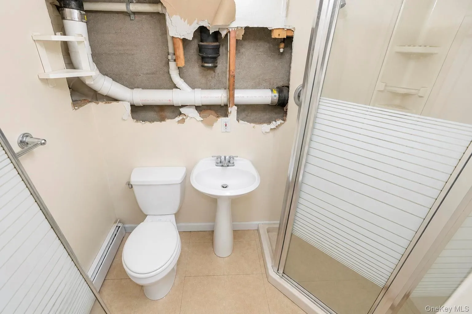 44 Maple Drive, Babylon, NY, 3 Bedrooms Bedrooms, 7 Rooms Rooms,2 BathroomsBathrooms,Residential,For Rent,Maple,0,978336 44 Maple Drive, Babylon, NY, 3 Bedrooms Bedrooms, 7 Rooms Rooms,2 BathroomsBathrooms,Residential,For Rent,Maple,0,978336