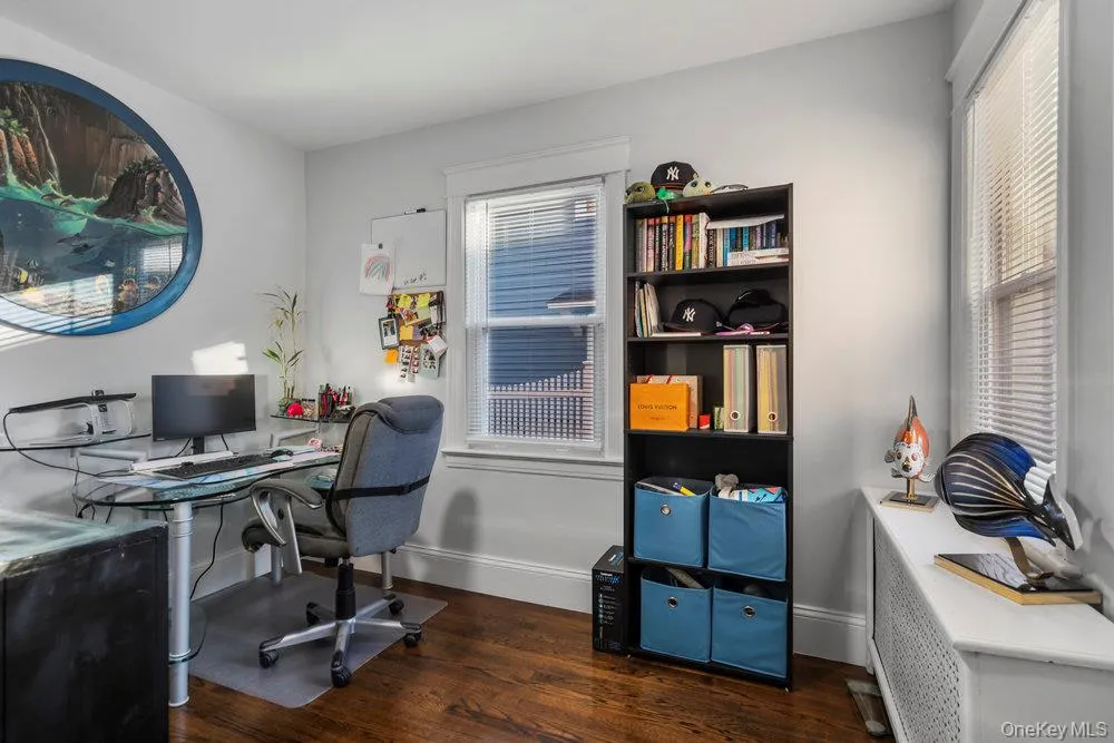 9 George Street, Oyster Bay, NY, 2 Bedrooms Bedrooms, 8 Rooms Rooms,2 BathroomsBathrooms,Residential Lease,For Rent,George,0,978338 9 George Street, Oyster Bay, NY, 2 Bedrooms Bedrooms, 8 Rooms Rooms,2 BathroomsBathrooms,Residential Lease,For Rent,George,0,978338