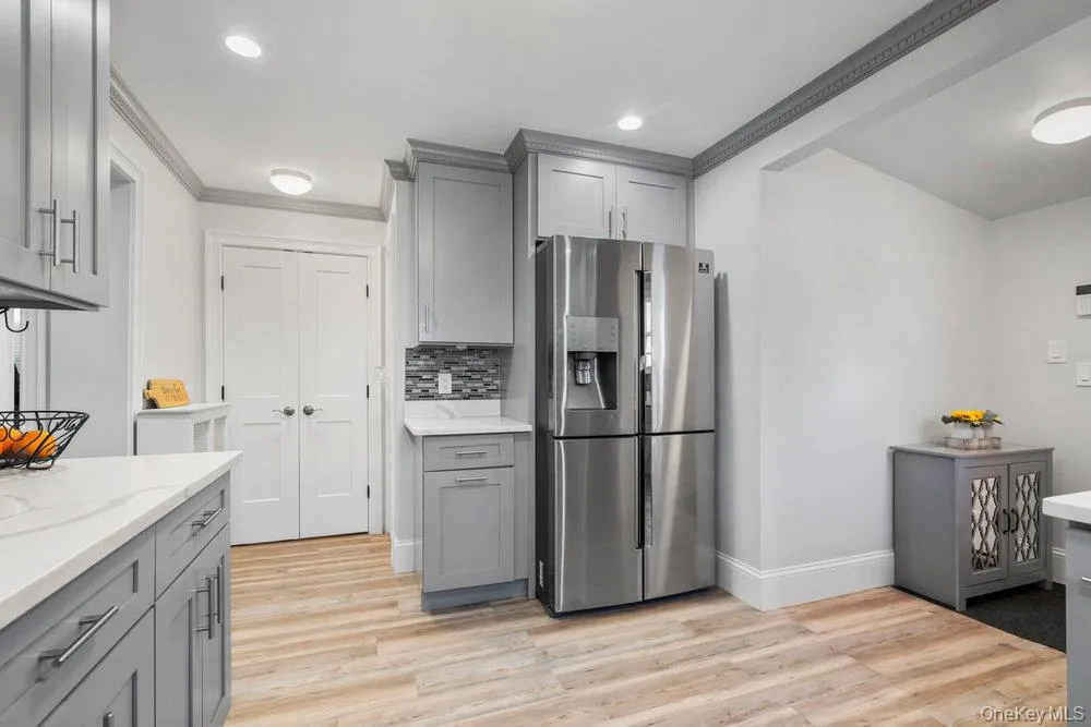 9 George Street, Oyster Bay, NY, 2 Bedrooms Bedrooms, 8 Rooms Rooms,2 BathroomsBathrooms,Residential Lease,For Rent,George,0,978338 9 George Street, Oyster Bay, NY, 2 Bedrooms Bedrooms, 8 Rooms Rooms,2 BathroomsBathrooms,Residential Lease,For Rent,George,0,978338