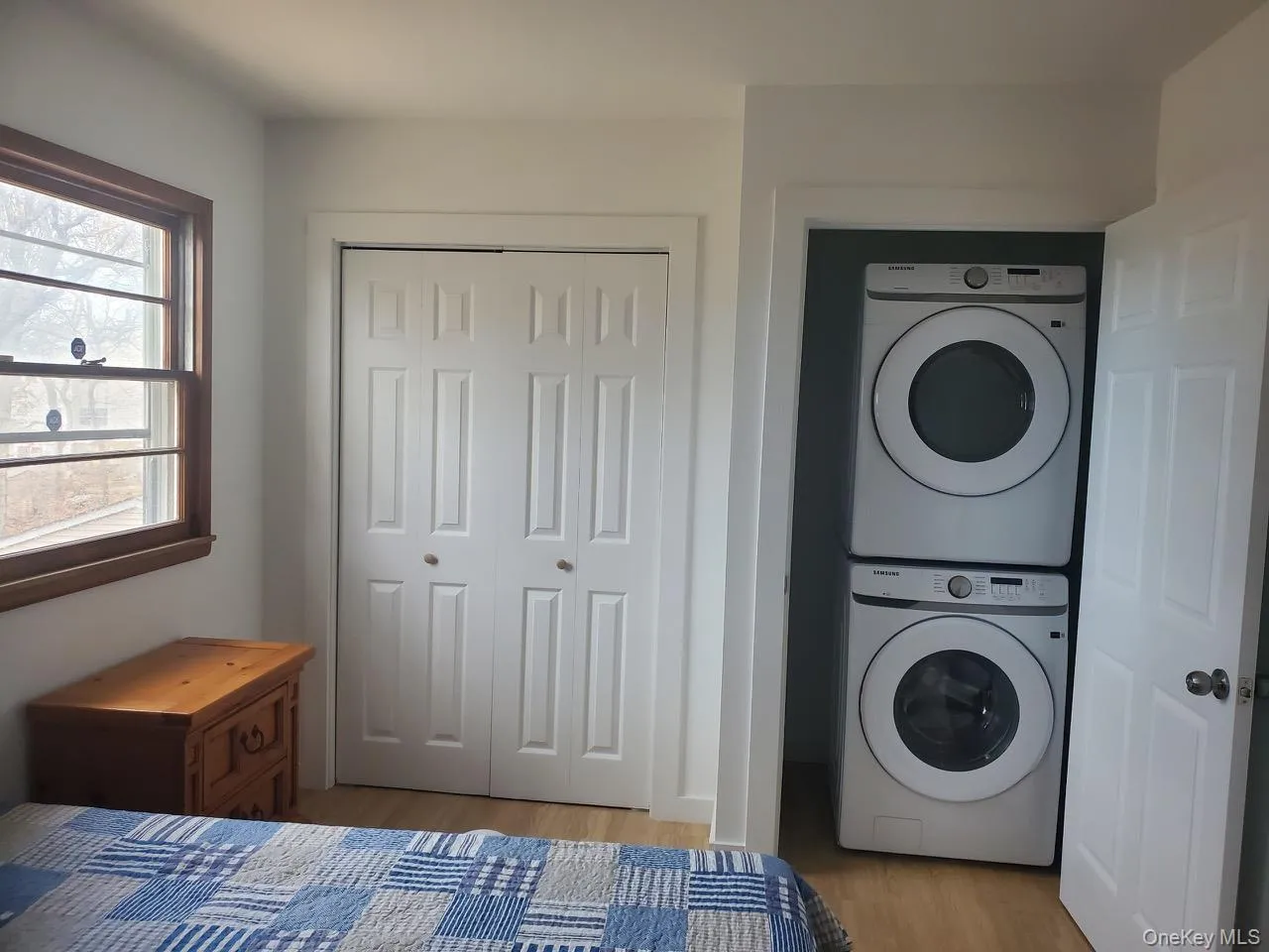 15 Way Path, Riverhead, NY, 2 Bedrooms Bedrooms, 5 Rooms Rooms,1 BathroomBathrooms,Residential,For Rent,Way,0,978343 15 Way Path, Riverhead, NY, 2 Bedrooms Bedrooms, 5 Rooms Rooms,1 BathroomBathrooms,Residential,For Rent,Way,0,978343