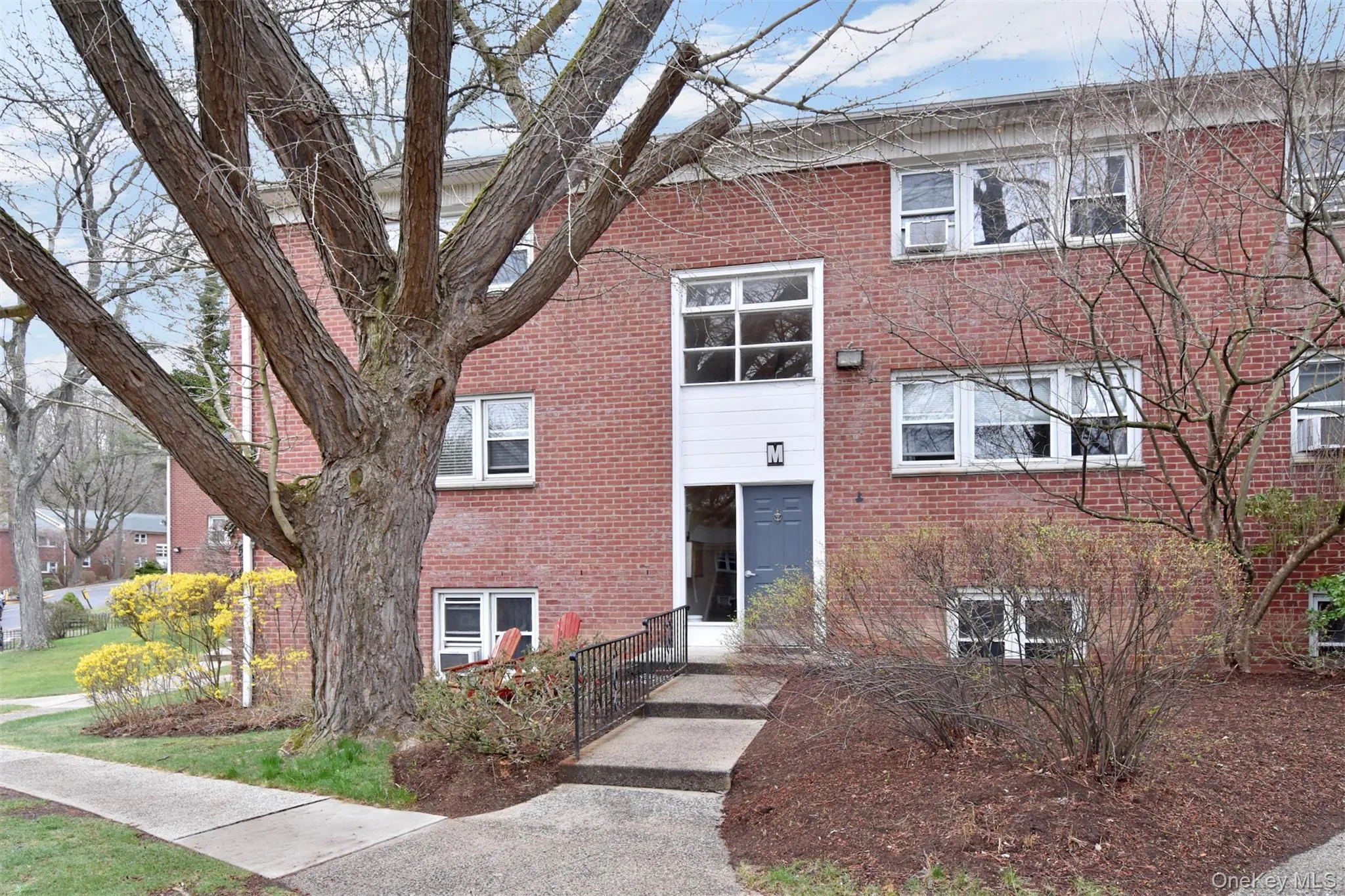 140 Broadway, Greenburgh, NY, 2 Bedrooms Bedrooms, 5 Rooms Rooms,1 BathroomBathrooms,Residential Lease,For Rent,Broadway,0,978352 140 Broadway, Greenburgh, NY, 2 Bedrooms Bedrooms, 5 Rooms Rooms,1 BathroomBathrooms,Residential Lease,For Rent,Broadway,0,978352