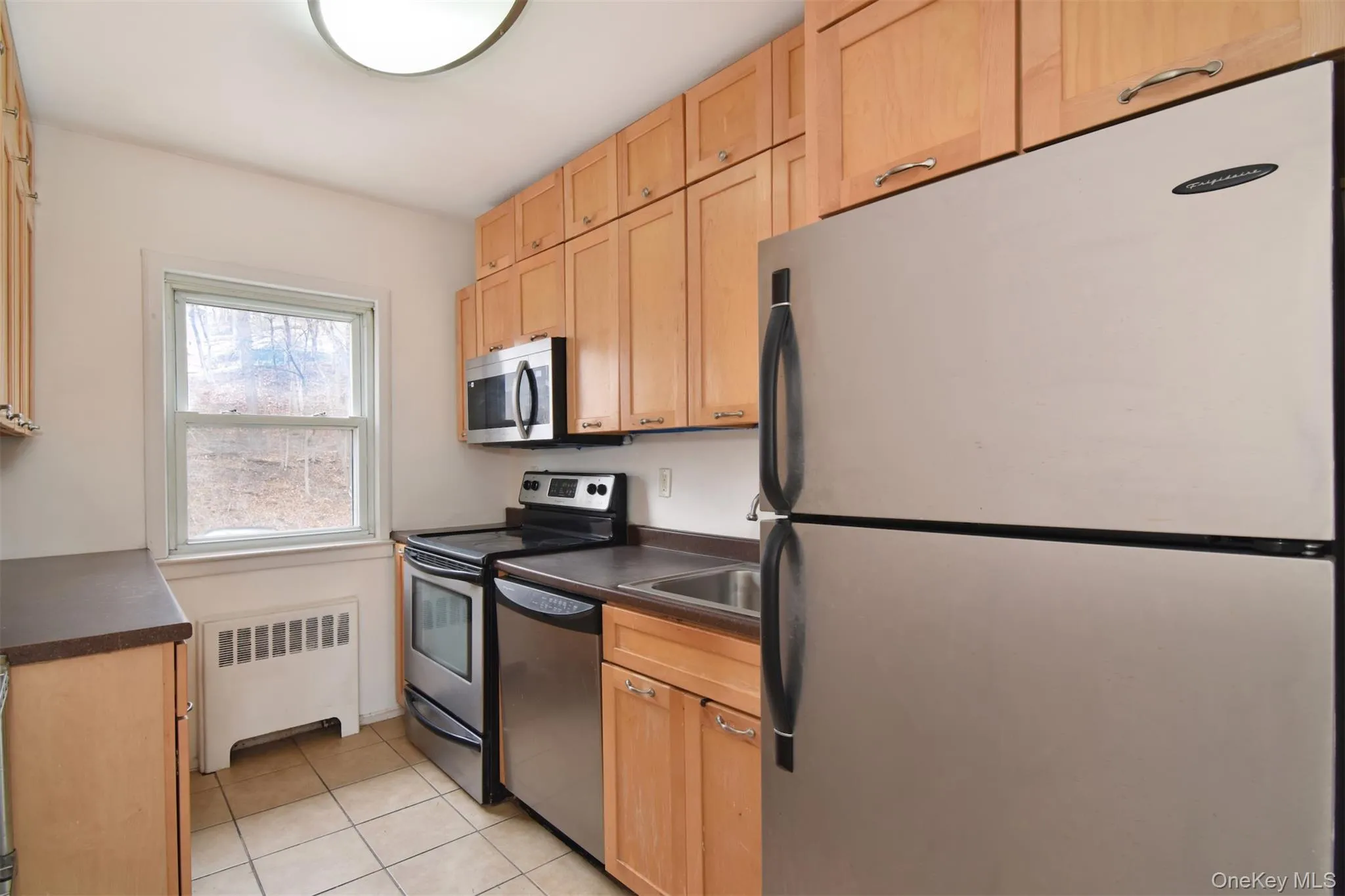 140 Broadway, Greenburgh, NY, 2 Bedrooms Bedrooms, 5 Rooms Rooms,1 BathroomBathrooms,Residential Lease,For Rent,Broadway,0,978352 140 Broadway, Greenburgh, NY, 2 Bedrooms Bedrooms, 5 Rooms Rooms,1 BathroomBathrooms,Residential Lease,For Rent,Broadway,0,978352