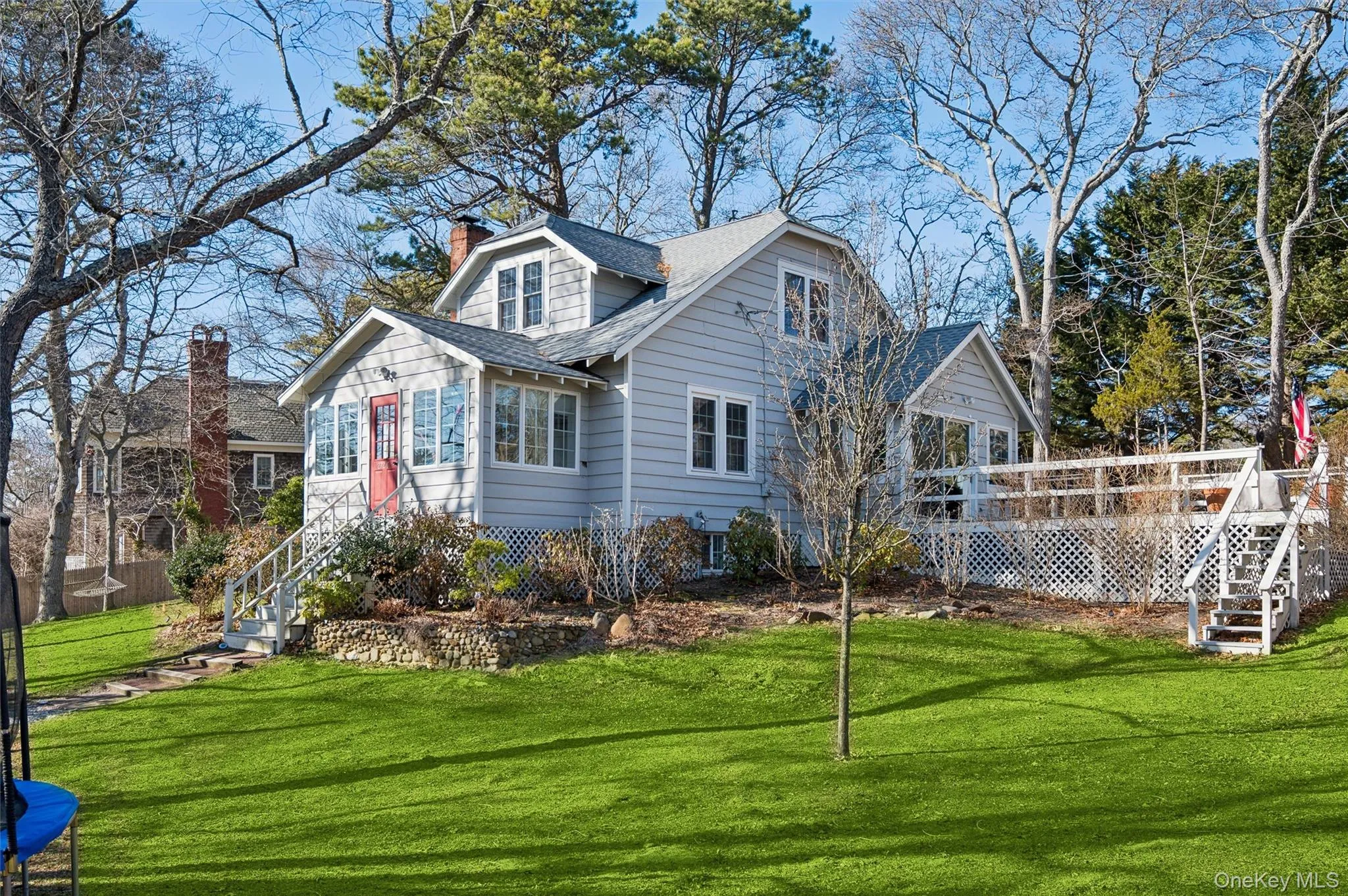 6 Private Row, Southampton, NY, 3 Bedrooms Bedrooms, 9 Rooms Rooms,2 BathroomsBathrooms,Residential Lease,For Rent,Private Row,0,978365 6 Private Row, Southampton, NY, 3 Bedrooms Bedrooms, 9 Rooms Rooms,2 BathroomsBathrooms,Residential Lease,For Rent,Private Row,0,978365