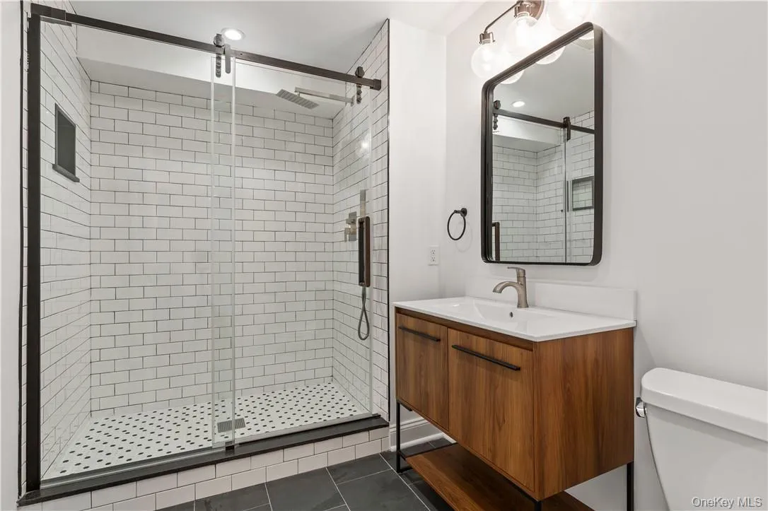 50 Pondview Road, Rye City, NY, 3 Bedrooms Bedrooms, 7 Rooms Rooms,3 BathroomsBathrooms,Residential Lease,For Rent,Pondview,0,978366 50 Pondview Road, Rye City, NY, 3 Bedrooms Bedrooms, 7 Rooms Rooms,3 BathroomsBathrooms,Residential Lease,For Rent,Pondview,0,978366