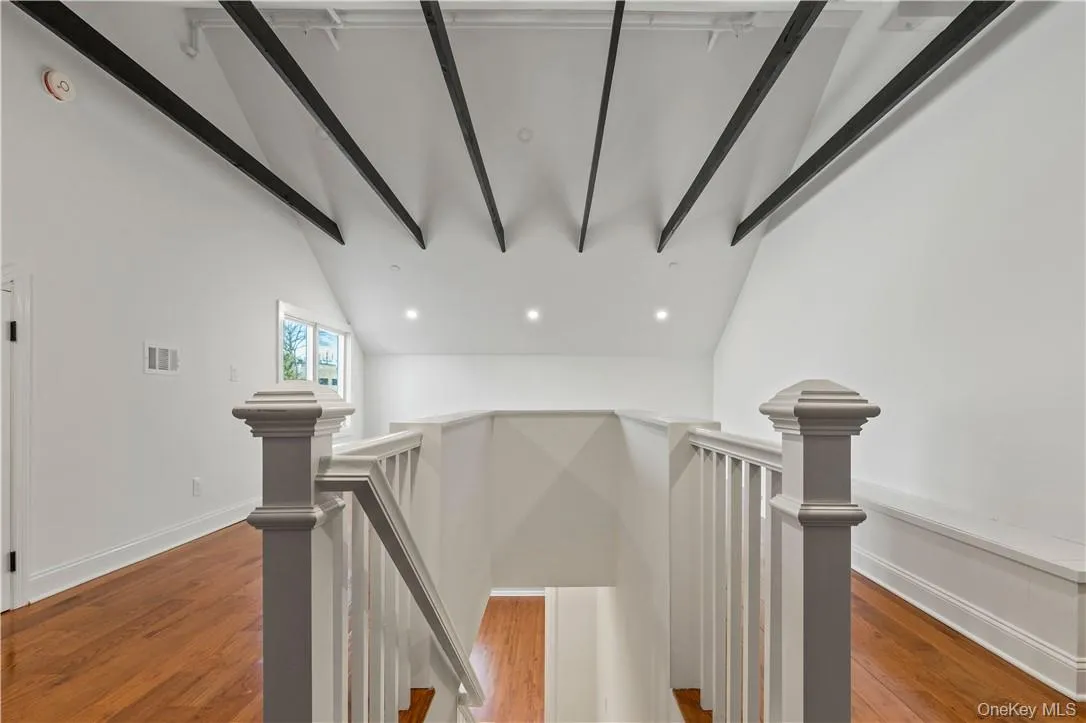 50 Pondview Road, Rye City, NY, 3 Bedrooms Bedrooms, 7 Rooms Rooms,3 BathroomsBathrooms,Residential Lease,For Rent,Pondview,0,978366 50 Pondview Road, Rye City, NY, 3 Bedrooms Bedrooms, 7 Rooms Rooms,3 BathroomsBathrooms,Residential Lease,For Rent,Pondview,0,978366