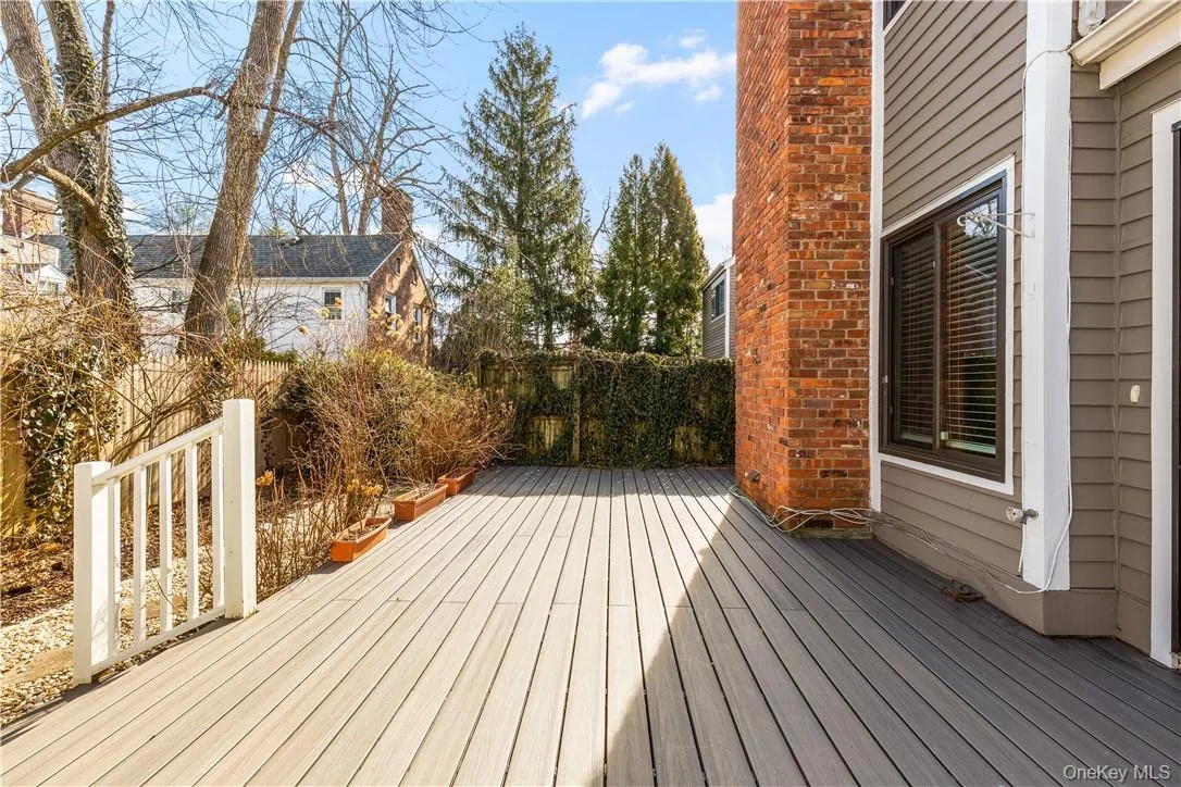 50 Pondview Road, Rye City, NY, 3 Bedrooms Bedrooms, 7 Rooms Rooms,3 BathroomsBathrooms,Residential Lease,For Rent,Pondview,0,978366 50 Pondview Road, Rye City, NY, 3 Bedrooms Bedrooms, 7 Rooms Rooms,3 BathroomsBathrooms,Residential Lease,For Rent,Pondview,0,978366