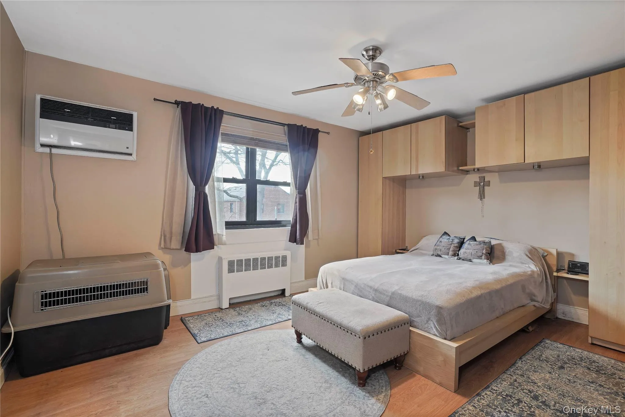 80-01 156th Avenue, New York, NY, 2 Bedrooms Bedrooms, 5 Rooms Rooms,1 BathroomBathrooms,Residential,For Rent,156th,0,978367 80-01 156th Avenue, New York, NY, 2 Bedrooms Bedrooms, 5 Rooms Rooms,1 BathroomBathrooms,Residential,For Rent,156th,0,978367