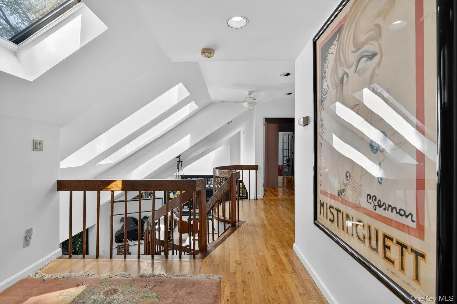 9 Applegreen Drive, North Hempstead, NY, 5 Bedrooms Bedrooms, 20 Rooms Rooms,7 BathroomsBathrooms,Residential,For Rent,Applegreen,0,KEY978369 9 Applegreen Drive, North Hempstead, NY, 5 Bedrooms Bedrooms, 20 Rooms Rooms,7 BathroomsBathrooms,Residential,For Rent,Applegreen,0,KEY978369