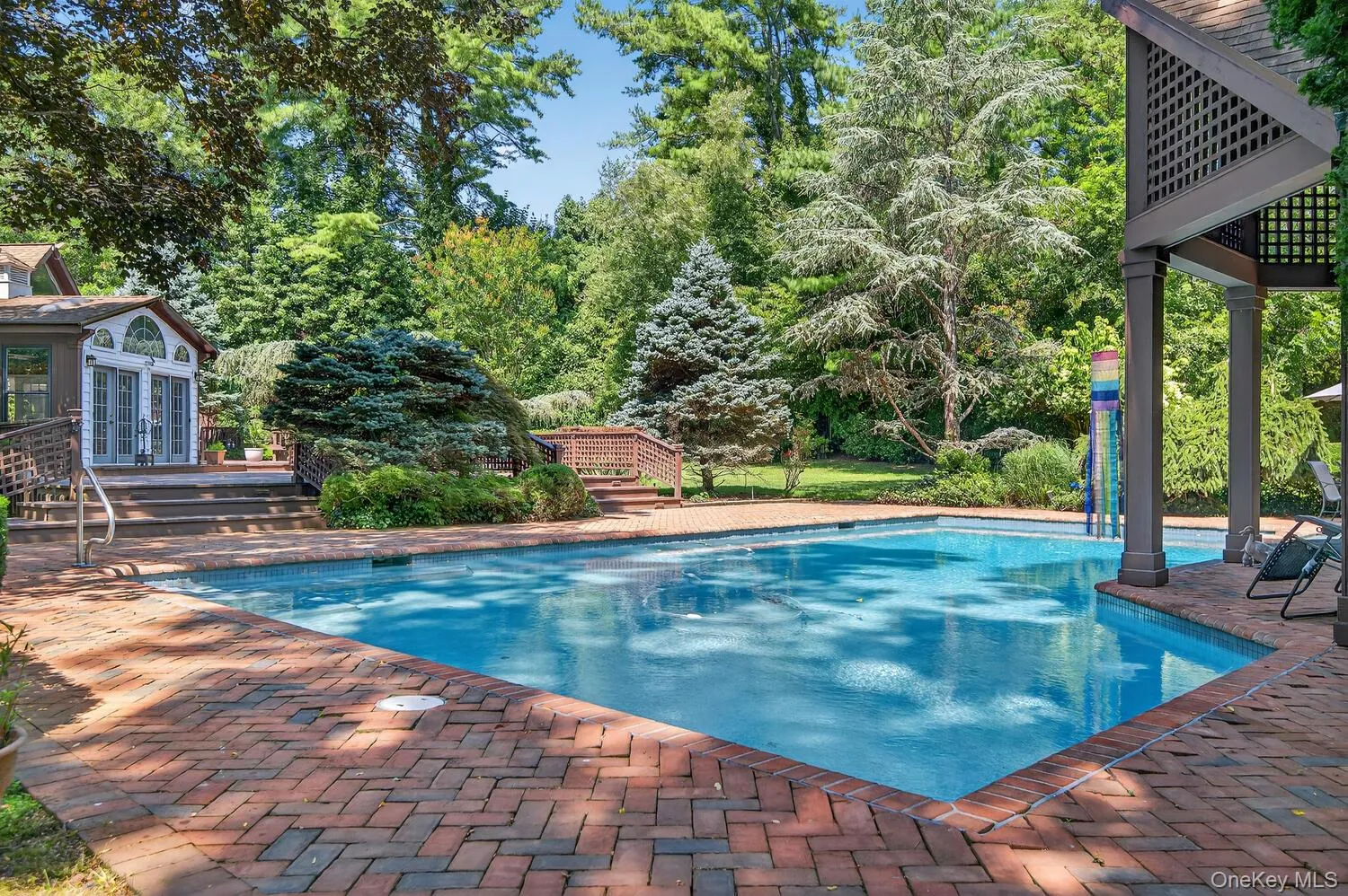9 Applegreen Drive, North Hempstead, NY, 5 Bedrooms Bedrooms, 20 Rooms Rooms,7 BathroomsBathrooms,Residential,For Rent,Applegreen,0,KEY978369 9 Applegreen Drive, North Hempstead, NY, 5 Bedrooms Bedrooms, 20 Rooms Rooms,7 BathroomsBathrooms,Residential,For Rent,Applegreen,0,KEY978369