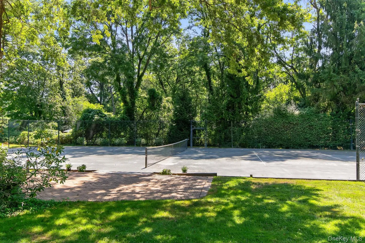 9 Applegreen Drive, North Hempstead, NY, 5 Bedrooms Bedrooms, 20 Rooms Rooms,7 BathroomsBathrooms,Residential,For Rent,Applegreen,0,KEY978369 9 Applegreen Drive, North Hempstead, NY, 5 Bedrooms Bedrooms, 20 Rooms Rooms,7 BathroomsBathrooms,Residential,For Rent,Applegreen,0,KEY978369