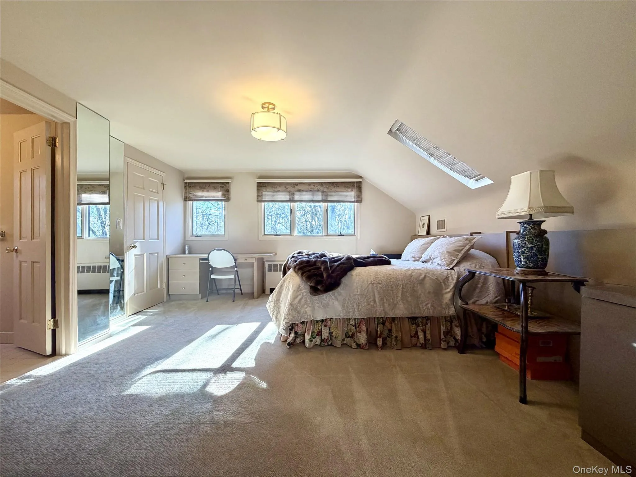 9 Applegreen Drive, North Hempstead, NY, 5 Bedrooms Bedrooms, 20 Rooms Rooms,7 BathroomsBathrooms,Residential,For Rent,Applegreen,0,KEY978369 9 Applegreen Drive, North Hempstead, NY, 5 Bedrooms Bedrooms, 20 Rooms Rooms,7 BathroomsBathrooms,Residential,For Rent,Applegreen,0,KEY978369
