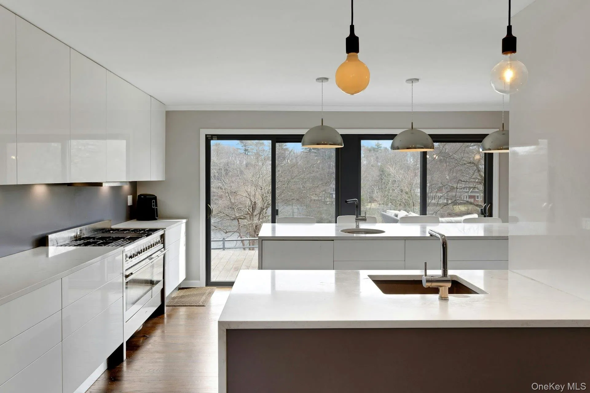83 Burning Tree Rd, Greenwich, CT, 5 Bedrooms Bedrooms, 13 Rooms Rooms,4 BathroomsBathrooms,Residential Lease,For Rent,Burning Tree Rd,0,978370 83 Burning Tree Rd, Greenwich, CT, 5 Bedrooms Bedrooms, 13 Rooms Rooms,4 BathroomsBathrooms,Residential Lease,For Rent,Burning Tree Rd,0,978370