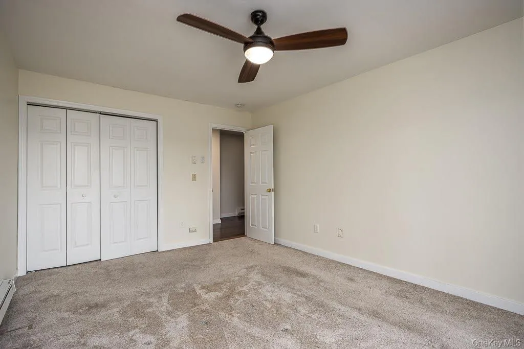 529 Fox Run Lane, Carmel, NY, 1 Bedroom Bedrooms, 4 Rooms Rooms,1 BathroomBathrooms,Residential Lease,For Rent,Fox Run,0,978373 529 Fox Run Lane, Carmel, NY, 1 Bedroom Bedrooms, 4 Rooms Rooms,1 BathroomBathrooms,Residential Lease,For Rent,Fox Run,0,978373