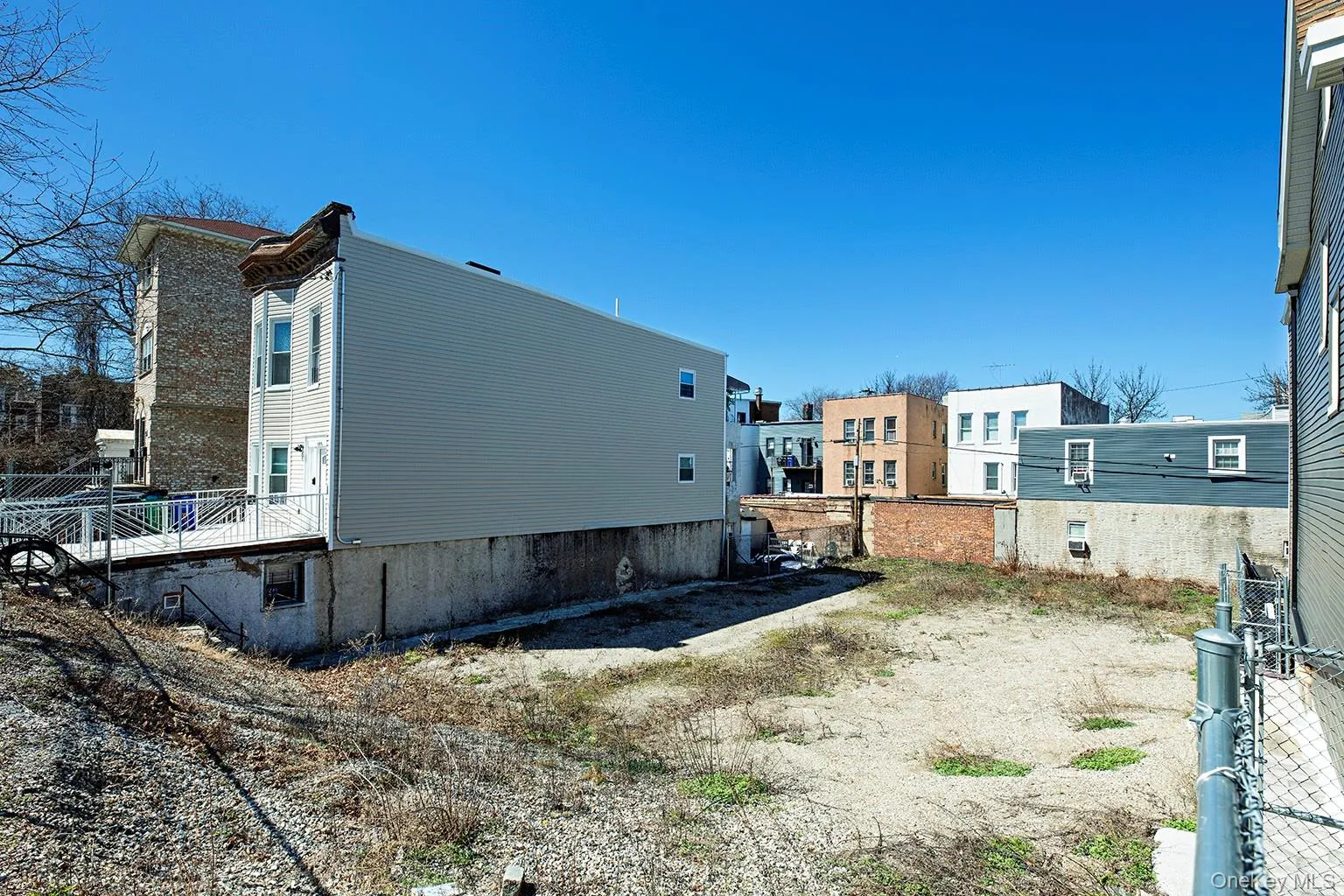 615 Mead Street, New York, NY, ,Land,For Rent,Mead,0,978377 615 Mead Street, New York, NY, ,Land,For Rent,Mead,0,978377