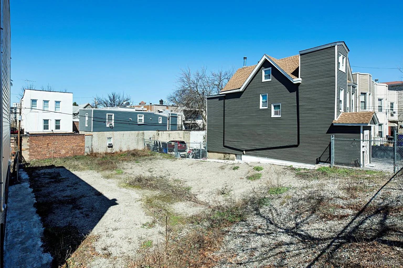 615 Mead Street, New York, NY, ,Land,For Rent,Mead,0,978377 615 Mead Street, New York, NY, ,Land,For Rent,Mead,0,978377