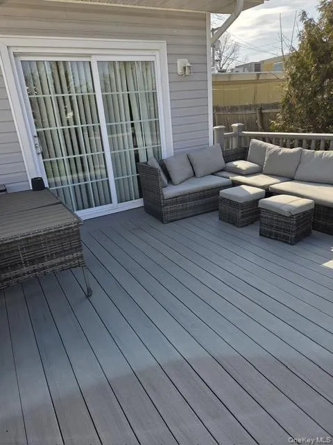 16 Trinity Place, Hempstead, NY, 4 Bedrooms Bedrooms, 9 Rooms Rooms,3 BathroomsBathrooms,Residential Lease,For Rent,Trinity,0,978380 16 Trinity Place, Hempstead, NY, 4 Bedrooms Bedrooms, 9 Rooms Rooms,3 BathroomsBathrooms,Residential Lease,For Rent,Trinity,0,978380