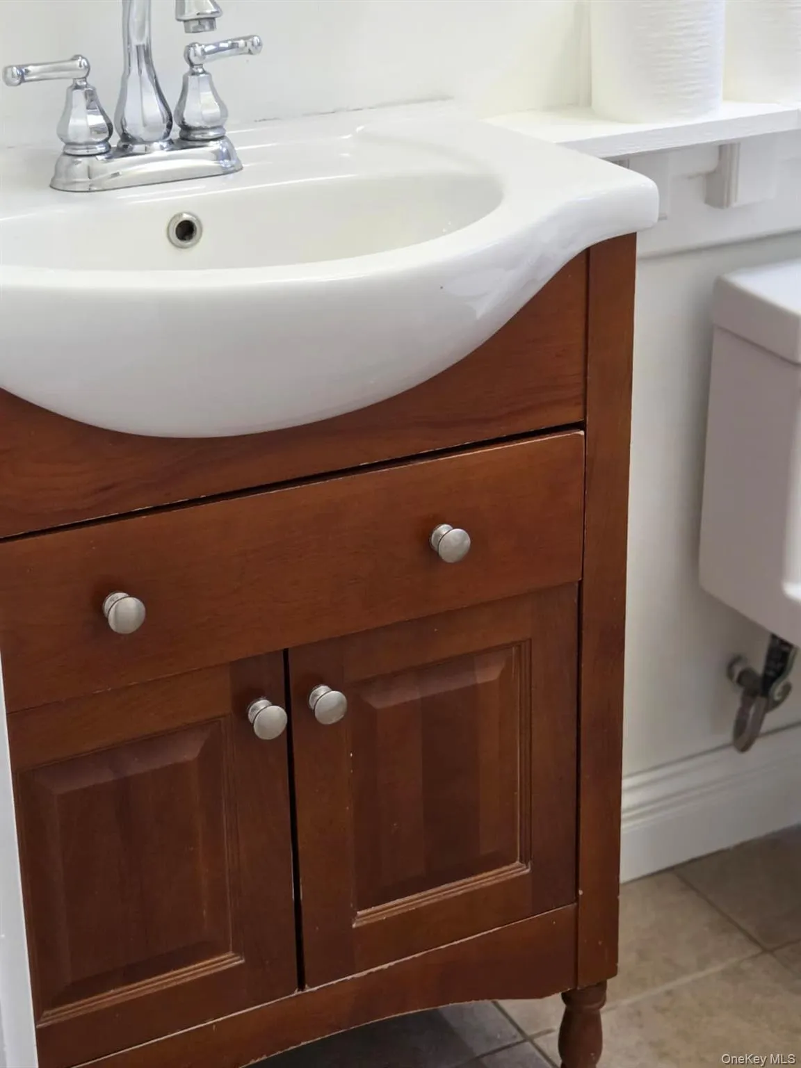 16 Trinity Place, Hempstead, NY, 4 Bedrooms Bedrooms, 9 Rooms Rooms,3 BathroomsBathrooms,Residential Lease,For Rent,Trinity,0,978380 16 Trinity Place, Hempstead, NY, 4 Bedrooms Bedrooms, 9 Rooms Rooms,3 BathroomsBathrooms,Residential Lease,For Rent,Trinity,0,978380