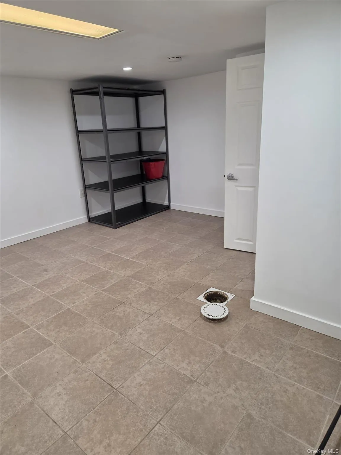 16 Trinity Place, Hempstead, NY, 4 Bedrooms Bedrooms, 9 Rooms Rooms,3 BathroomsBathrooms,Residential Lease,For Rent,Trinity,0,978380 16 Trinity Place, Hempstead, NY, 4 Bedrooms Bedrooms, 9 Rooms Rooms,3 BathroomsBathrooms,Residential Lease,For Rent,Trinity,0,978380