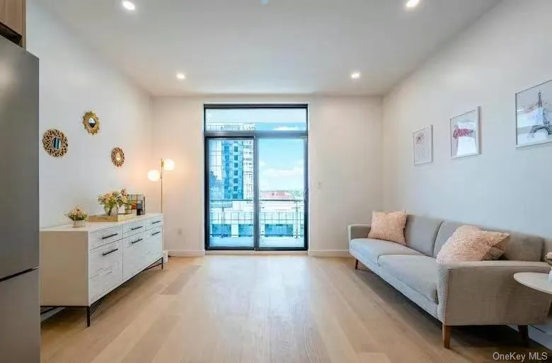 134-16 35th Avenue, New York, NY, 2 Bedrooms Bedrooms, 4 Rooms Rooms,2 BathroomsBathrooms,Residential Lease,For Rent,35th,0,978386 134-16 35th Avenue, New York, NY, 2 Bedrooms Bedrooms, 4 Rooms Rooms,2 BathroomsBathrooms,Residential Lease,For Rent,35th,0,978386