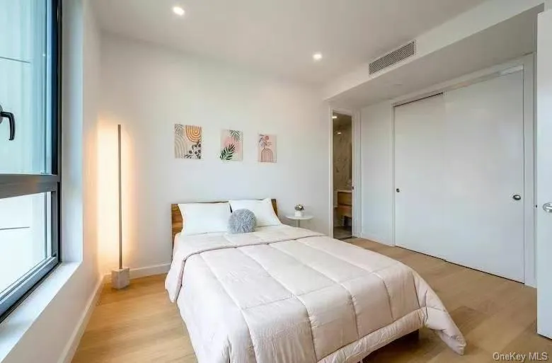 134-16 35th Avenue, New York, NY, 2 Bedrooms Bedrooms, 4 Rooms Rooms,2 BathroomsBathrooms,Residential Lease,For Rent,35th,0,978386 134-16 35th Avenue, New York, NY, 2 Bedrooms Bedrooms, 4 Rooms Rooms,2 BathroomsBathrooms,Residential Lease,For Rent,35th,0,978386