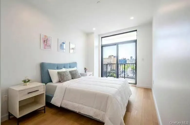 134-16 35th Avenue, New York, NY, 2 Bedrooms Bedrooms, 4 Rooms Rooms,2 BathroomsBathrooms,Residential Lease,For Rent,35th,0,978386 134-16 35th Avenue, New York, NY, 2 Bedrooms Bedrooms, 4 Rooms Rooms,2 BathroomsBathrooms,Residential Lease,For Rent,35th,0,978386