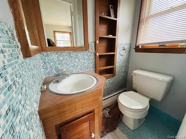 half bath in the master half bath in the master