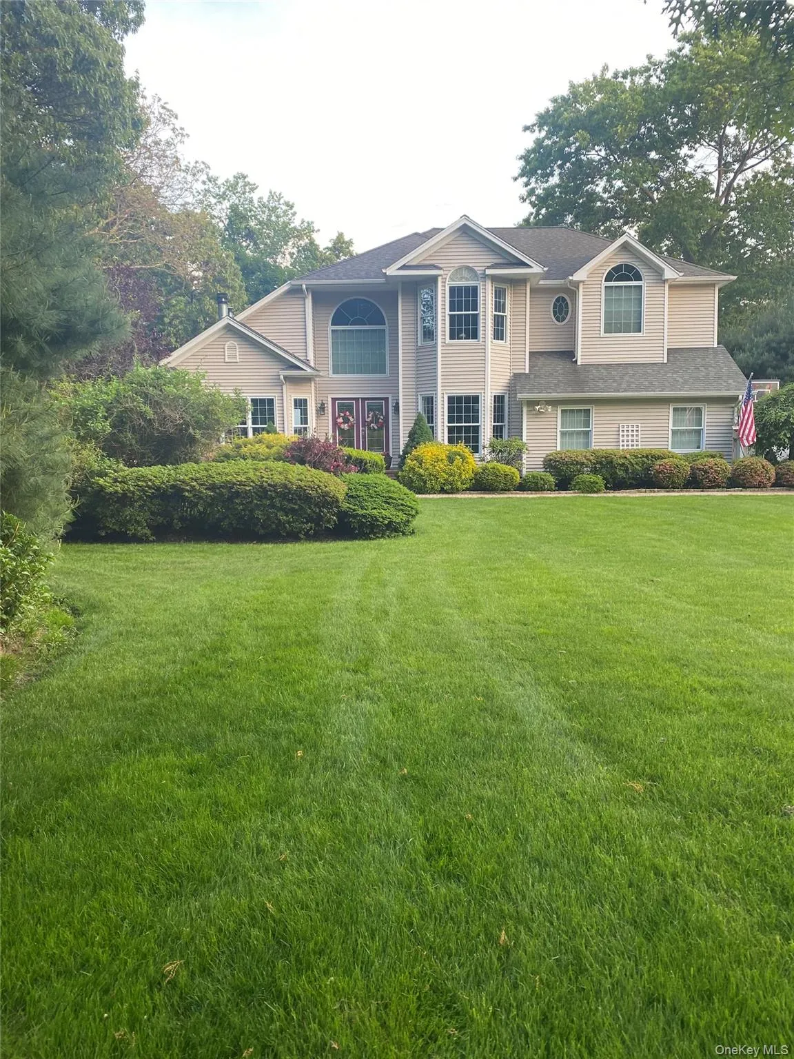 6 Kara Court, Brookhaven, NY, 5 Bedrooms Bedrooms, 10 Rooms Rooms,3 BathroomsBathrooms,Residential Lease,For Rent,Kara,0,978398 6 Kara Court, Brookhaven, NY, 5 Bedrooms Bedrooms, 10 Rooms Rooms,3 BathroomsBathrooms,Residential Lease,For Rent,Kara,0,978398