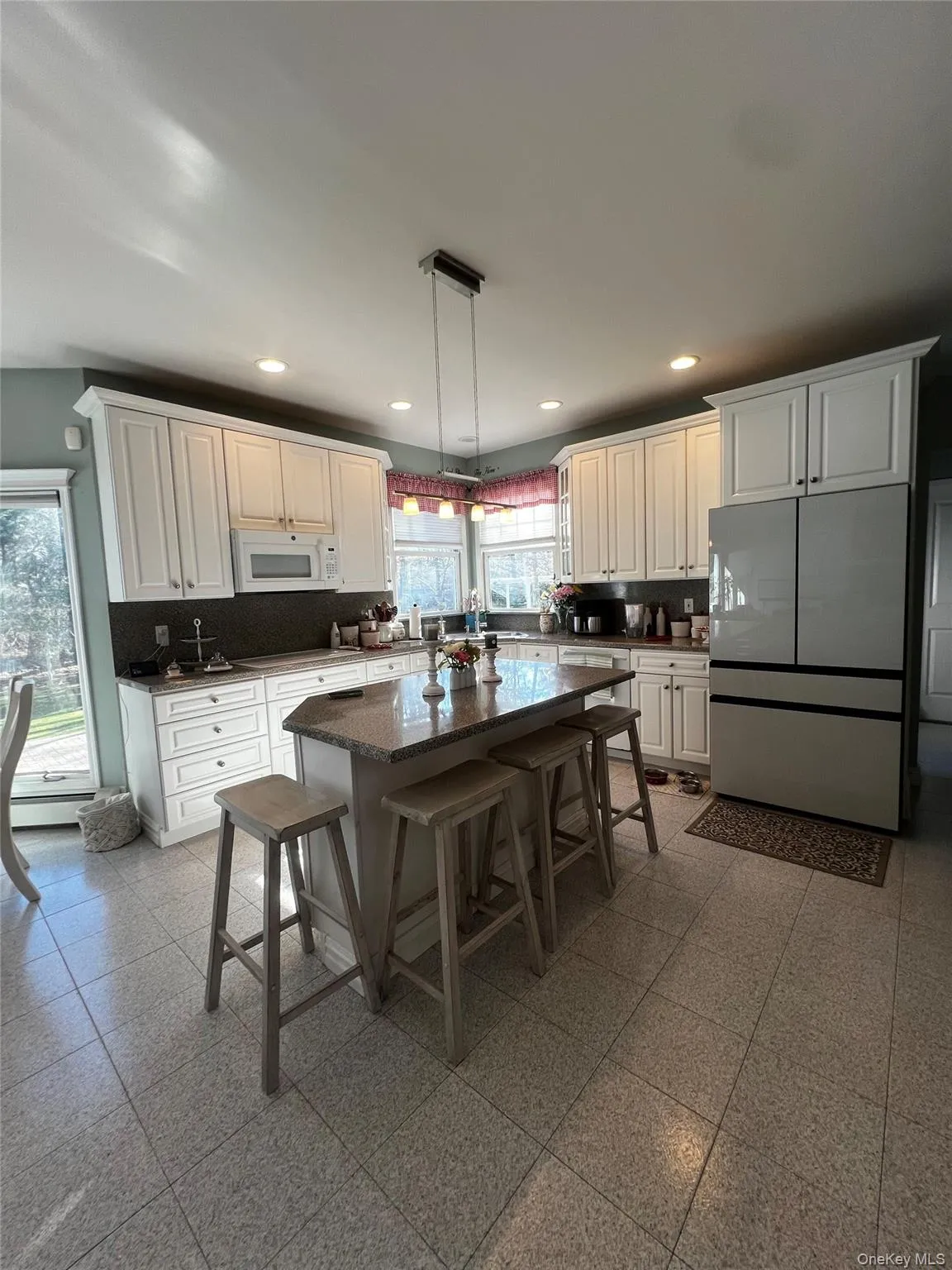 6 Kara Court, Brookhaven, NY, 5 Bedrooms Bedrooms, 10 Rooms Rooms,3 BathroomsBathrooms,Residential Lease,For Rent,Kara,0,978398 6 Kara Court, Brookhaven, NY, 5 Bedrooms Bedrooms, 10 Rooms Rooms,3 BathroomsBathrooms,Residential Lease,For Rent,Kara,0,978398