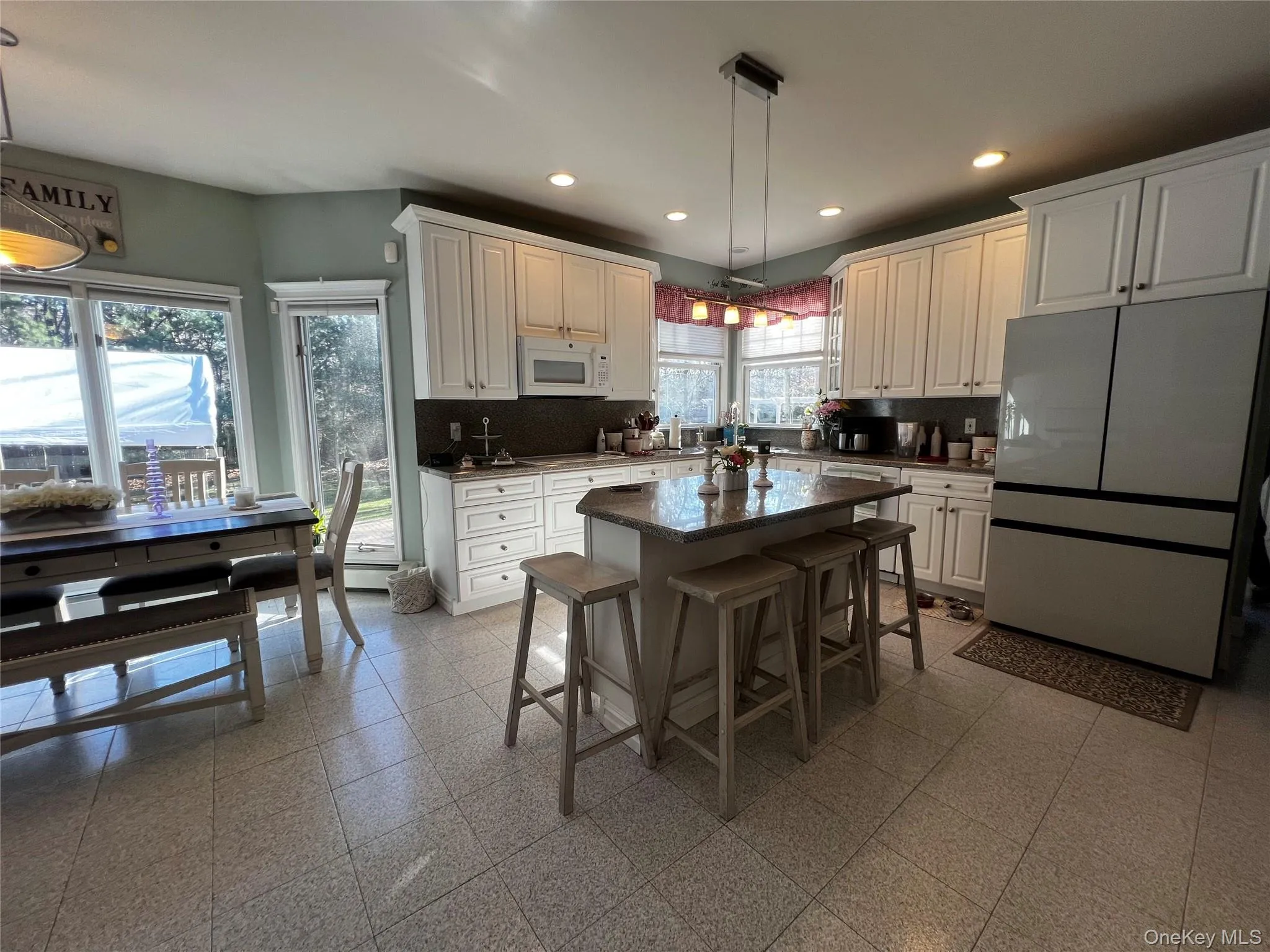 6 Kara Court, Brookhaven, NY, 5 Bedrooms Bedrooms, 10 Rooms Rooms,3 BathroomsBathrooms,Residential Lease,For Rent,Kara,0,978398 6 Kara Court, Brookhaven, NY, 5 Bedrooms Bedrooms, 10 Rooms Rooms,3 BathroomsBathrooms,Residential Lease,For Rent,Kara,0,978398