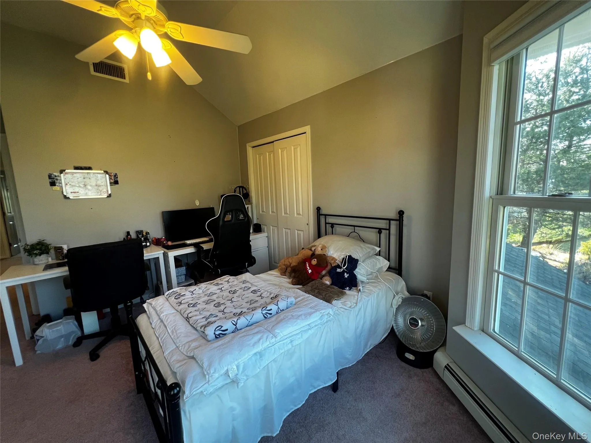 6 Kara Court, Brookhaven, NY, 5 Bedrooms Bedrooms, 10 Rooms Rooms,3 BathroomsBathrooms,Residential Lease,For Rent,Kara,0,978398 6 Kara Court, Brookhaven, NY, 5 Bedrooms Bedrooms, 10 Rooms Rooms,3 BathroomsBathrooms,Residential Lease,For Rent,Kara,0,978398