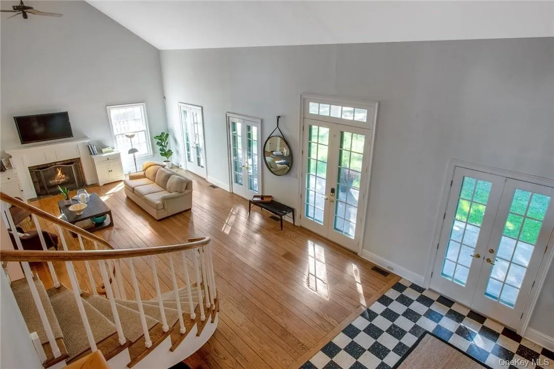 619 Broadway, Clarkstown, NY, 5 Bedrooms Bedrooms, 11 Rooms Rooms,4 BathroomsBathrooms,Residential Lease,For Rent,Broadway,0,978404 619 Broadway, Clarkstown, NY, 5 Bedrooms Bedrooms, 11 Rooms Rooms,4 BathroomsBathrooms,Residential Lease,For Rent,Broadway,0,978404