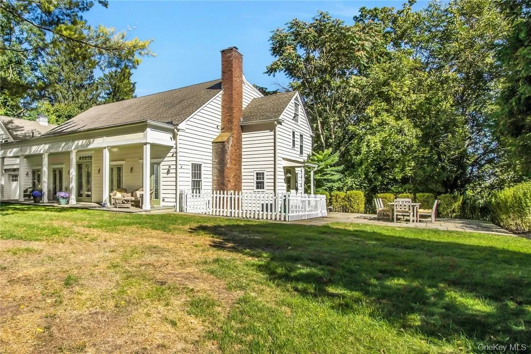 619 Broadway, Clarkstown, NY, 5 Bedrooms Bedrooms, 11 Rooms Rooms,4 BathroomsBathrooms,Residential Lease,For Rent,Broadway,0,978404 619 Broadway, Clarkstown, NY, 5 Bedrooms Bedrooms, 11 Rooms Rooms,4 BathroomsBathrooms,Residential Lease,For Rent,Broadway,0,978404