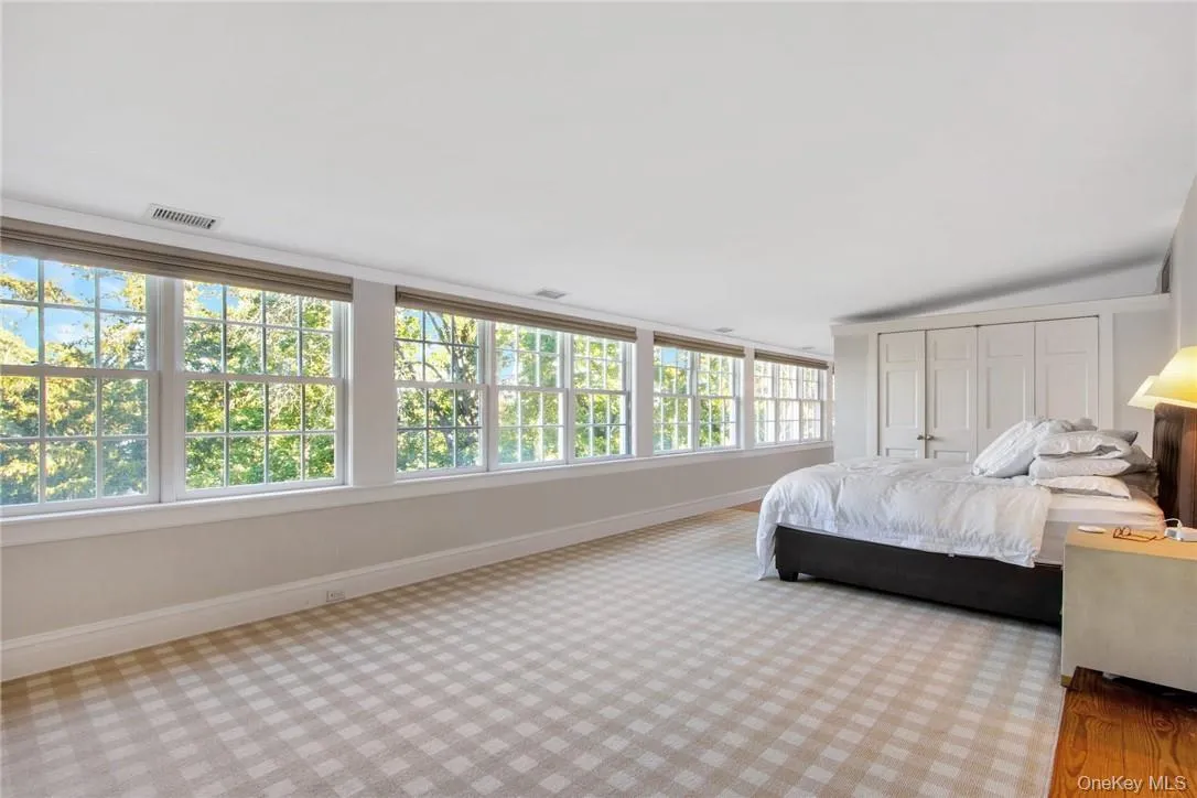 619 Broadway, Clarkstown, NY, 5 Bedrooms Bedrooms, 11 Rooms Rooms,4 BathroomsBathrooms,Residential Lease,For Rent,Broadway,0,978404 619 Broadway, Clarkstown, NY, 5 Bedrooms Bedrooms, 11 Rooms Rooms,4 BathroomsBathrooms,Residential Lease,For Rent,Broadway,0,978404