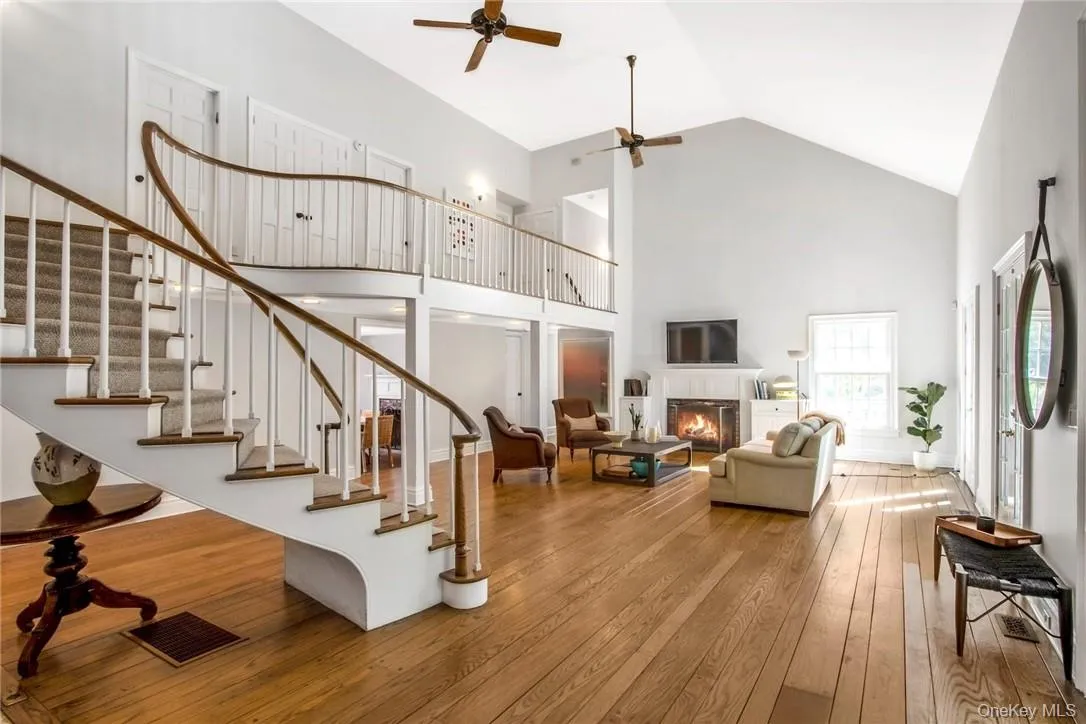 619 Broadway, Clarkstown, NY, 5 Bedrooms Bedrooms, 11 Rooms Rooms,4 BathroomsBathrooms,Residential Lease,For Rent,Broadway,0,978404 619 Broadway, Clarkstown, NY, 5 Bedrooms Bedrooms, 11 Rooms Rooms,4 BathroomsBathrooms,Residential Lease,For Rent,Broadway,0,978404