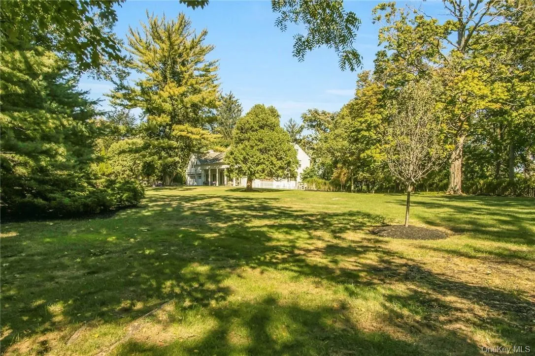 619 Broadway, Clarkstown, NY, 5 Bedrooms Bedrooms, 11 Rooms Rooms,4 BathroomsBathrooms,Residential Lease,For Rent,Broadway,0,978404 619 Broadway, Clarkstown, NY, 5 Bedrooms Bedrooms, 11 Rooms Rooms,4 BathroomsBathrooms,Residential Lease,For Rent,Broadway,0,978404