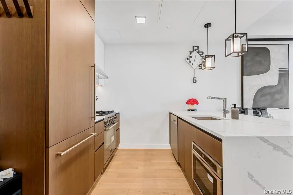 3366 farrington street, New York, NY, 2 Bedrooms Bedrooms, 6 Rooms Rooms,2 BathroomsBathrooms,Residential Lease,For Rent,farrington street,0,978407 3366 farrington street, New York, NY, 2 Bedrooms Bedrooms, 6 Rooms Rooms,2 BathroomsBathrooms,Residential Lease,For Rent,farrington street,0,978407