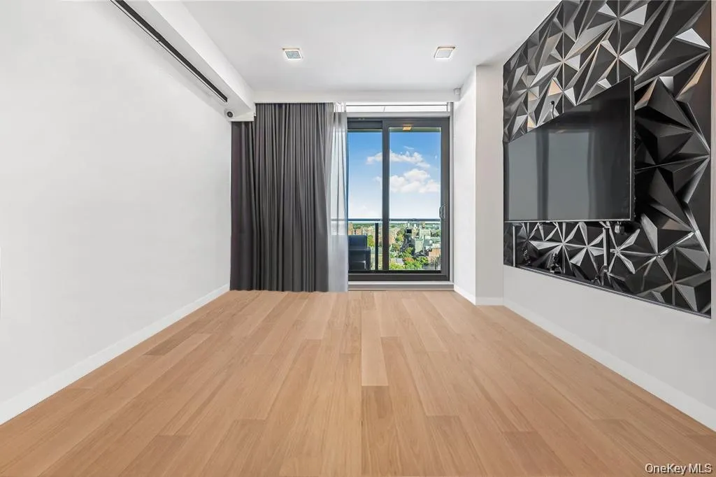 3366 farrington street, New York, NY, 2 Bedrooms Bedrooms, 6 Rooms Rooms,2 BathroomsBathrooms,Residential Lease,For Rent,farrington street,0,978407 3366 farrington street, New York, NY, 2 Bedrooms Bedrooms, 6 Rooms Rooms,2 BathroomsBathrooms,Residential Lease,For Rent,farrington street,0,978407