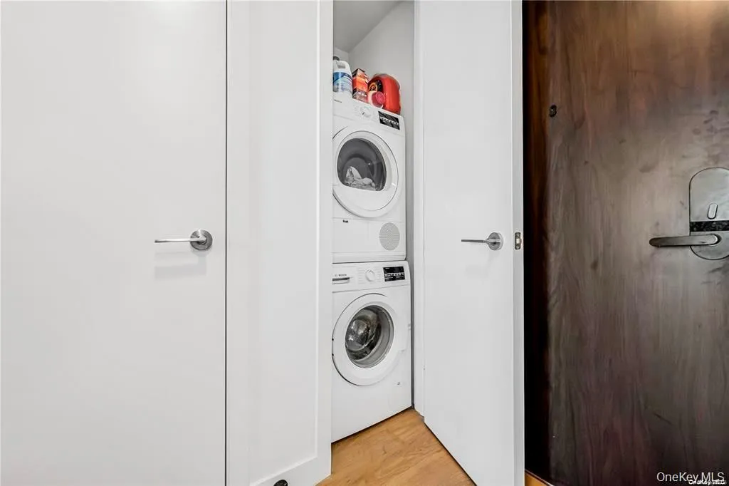 3366 farrington street, New York, NY, 2 Bedrooms Bedrooms, 6 Rooms Rooms,2 BathroomsBathrooms,Residential Lease,For Rent,farrington street,0,978407 3366 farrington street, New York, NY, 2 Bedrooms Bedrooms, 6 Rooms Rooms,2 BathroomsBathrooms,Residential Lease,For Rent,farrington street,0,978407