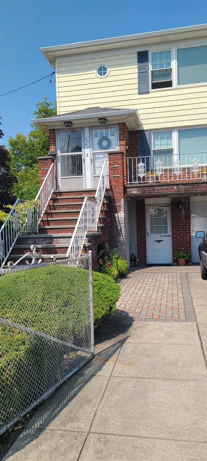 22 149 Street, New York, NY, 3 Bedrooms Bedrooms, 6 Rooms Rooms,1 BathroomBathrooms,Residential Lease,For Rent,149,0,978408 22 149 Street, New York, NY, 3 Bedrooms Bedrooms, 6 Rooms Rooms,1 BathroomBathrooms,Residential Lease,For Rent,149,0,978408