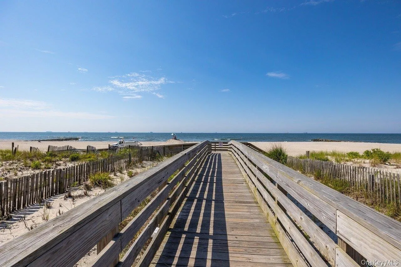 46 Illinois Avenue, Long Beach, NY, 5 Bedrooms Bedrooms, 8 Rooms Rooms,2 BathroomsBathrooms,Residential Lease,For Rent,Illinois,0,978416 46 Illinois Avenue, Long Beach, NY, 5 Bedrooms Bedrooms, 8 Rooms Rooms,2 BathroomsBathrooms,Residential Lease,For Rent,Illinois,0,978416