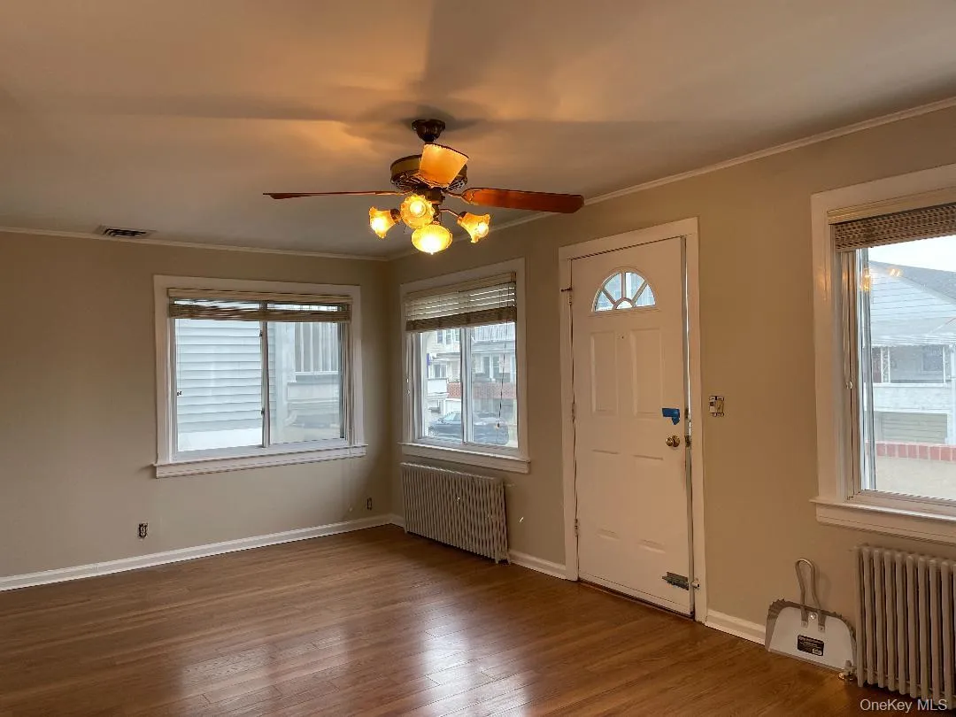 46 Illinois Avenue, Long Beach, NY, 5 Bedrooms Bedrooms, 8 Rooms Rooms,2 BathroomsBathrooms,Residential Lease,For Rent,Illinois,0,978416 46 Illinois Avenue, Long Beach, NY, 5 Bedrooms Bedrooms, 8 Rooms Rooms,2 BathroomsBathrooms,Residential Lease,For Rent,Illinois,0,978416