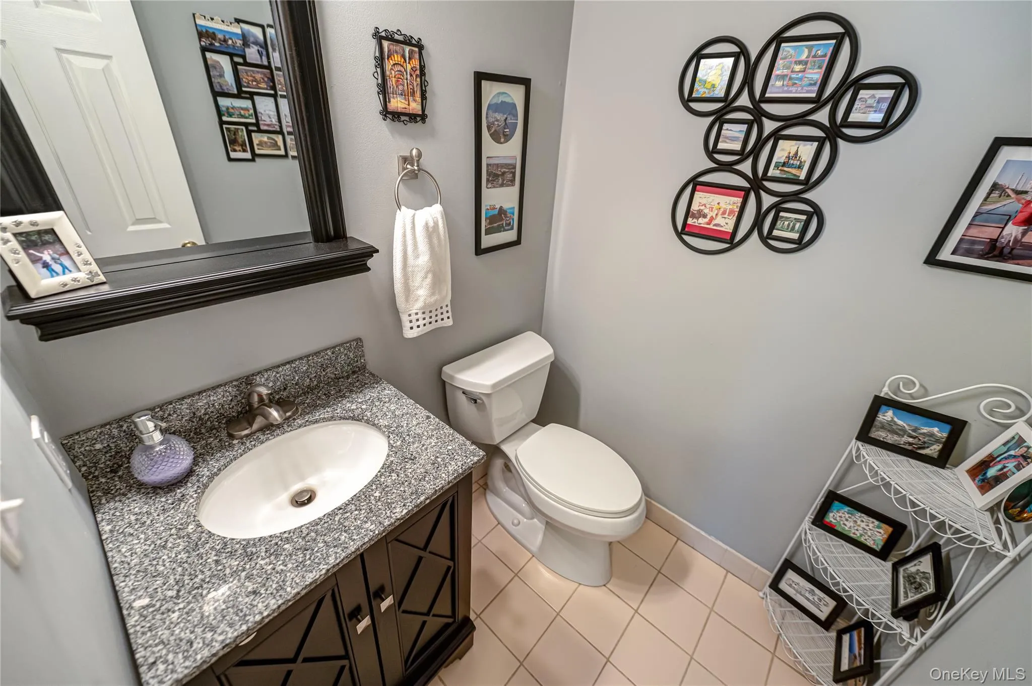 83 Broadlawn Drive, Islip, NY, 2 Bedrooms Bedrooms, 5 Rooms Rooms,2 BathroomsBathrooms,Residential,For Rent,Broadlawn,0,978435 83 Broadlawn Drive, Islip, NY, 2 Bedrooms Bedrooms, 5 Rooms Rooms,2 BathroomsBathrooms,Residential,For Rent,Broadlawn,0,978435