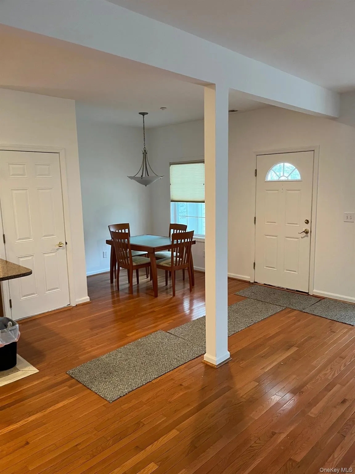 45 Autumn Drive, Oyster Bay, NY, 2 Bedrooms Bedrooms, 4 Rooms Rooms,2 BathroomsBathrooms,Residential Lease,For Rent,Autumn,0,978437 45 Autumn Drive, Oyster Bay, NY, 2 Bedrooms Bedrooms, 4 Rooms Rooms,2 BathroomsBathrooms,Residential Lease,For Rent,Autumn,0,978437