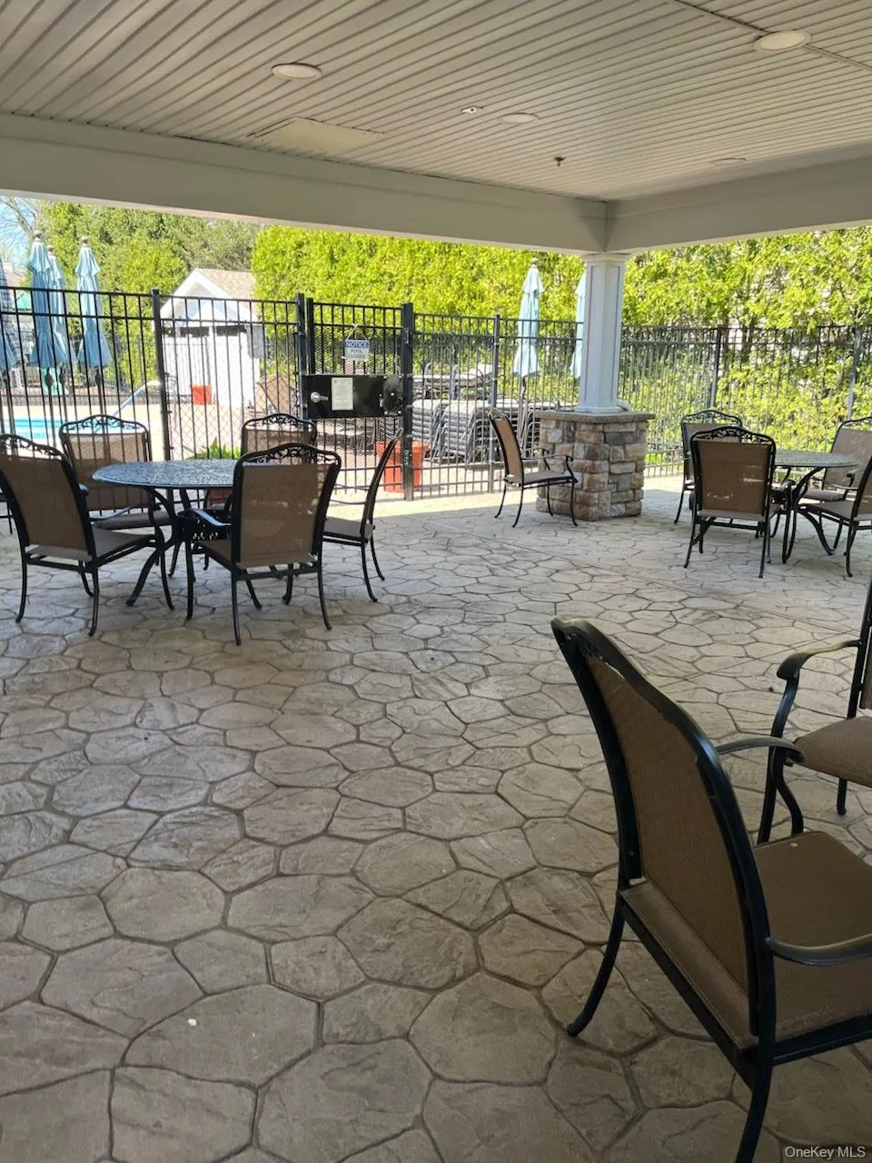 45 Autumn Drive, Oyster Bay, NY, 2 Bedrooms Bedrooms, 4 Rooms Rooms,2 BathroomsBathrooms,Residential Lease,For Rent,Autumn,0,978437 45 Autumn Drive, Oyster Bay, NY, 2 Bedrooms Bedrooms, 4 Rooms Rooms,2 BathroomsBathrooms,Residential Lease,For Rent,Autumn,0,978437