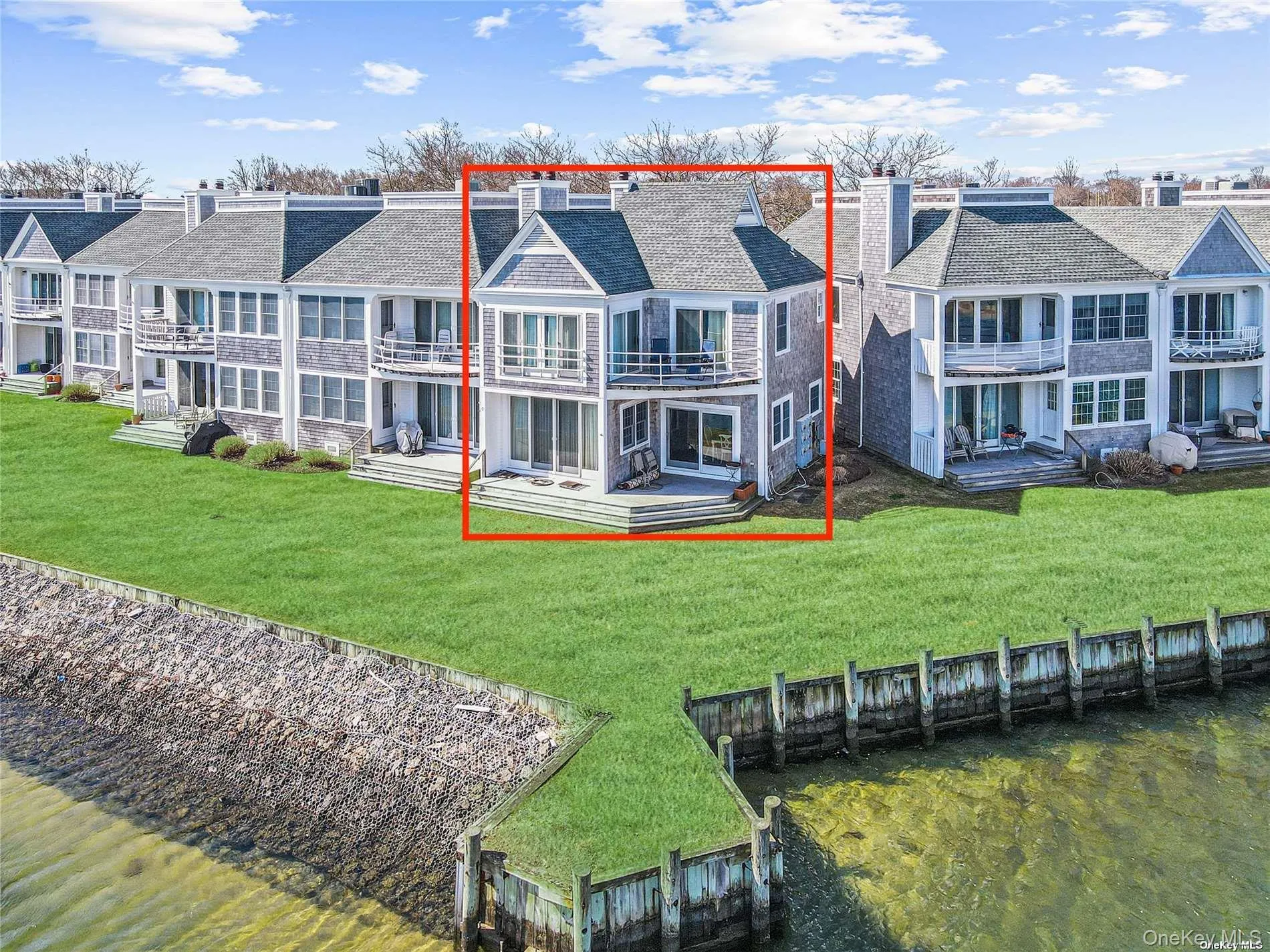 Rear Exterior Rear Exterior