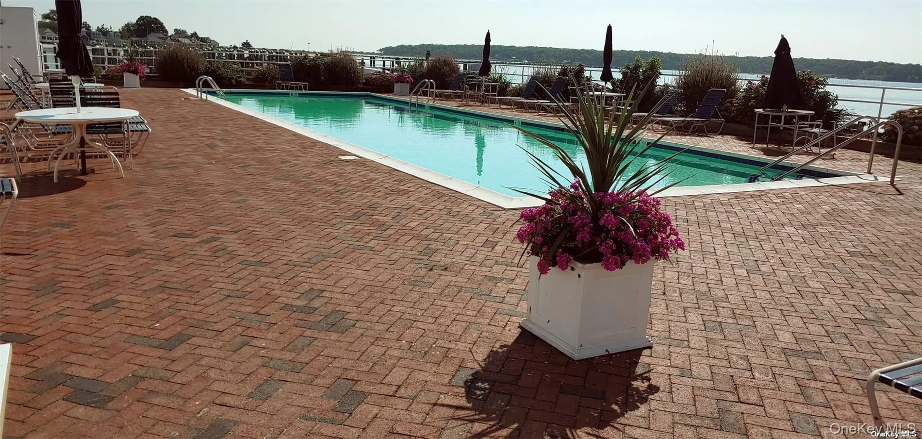 Community Pool Community Pool