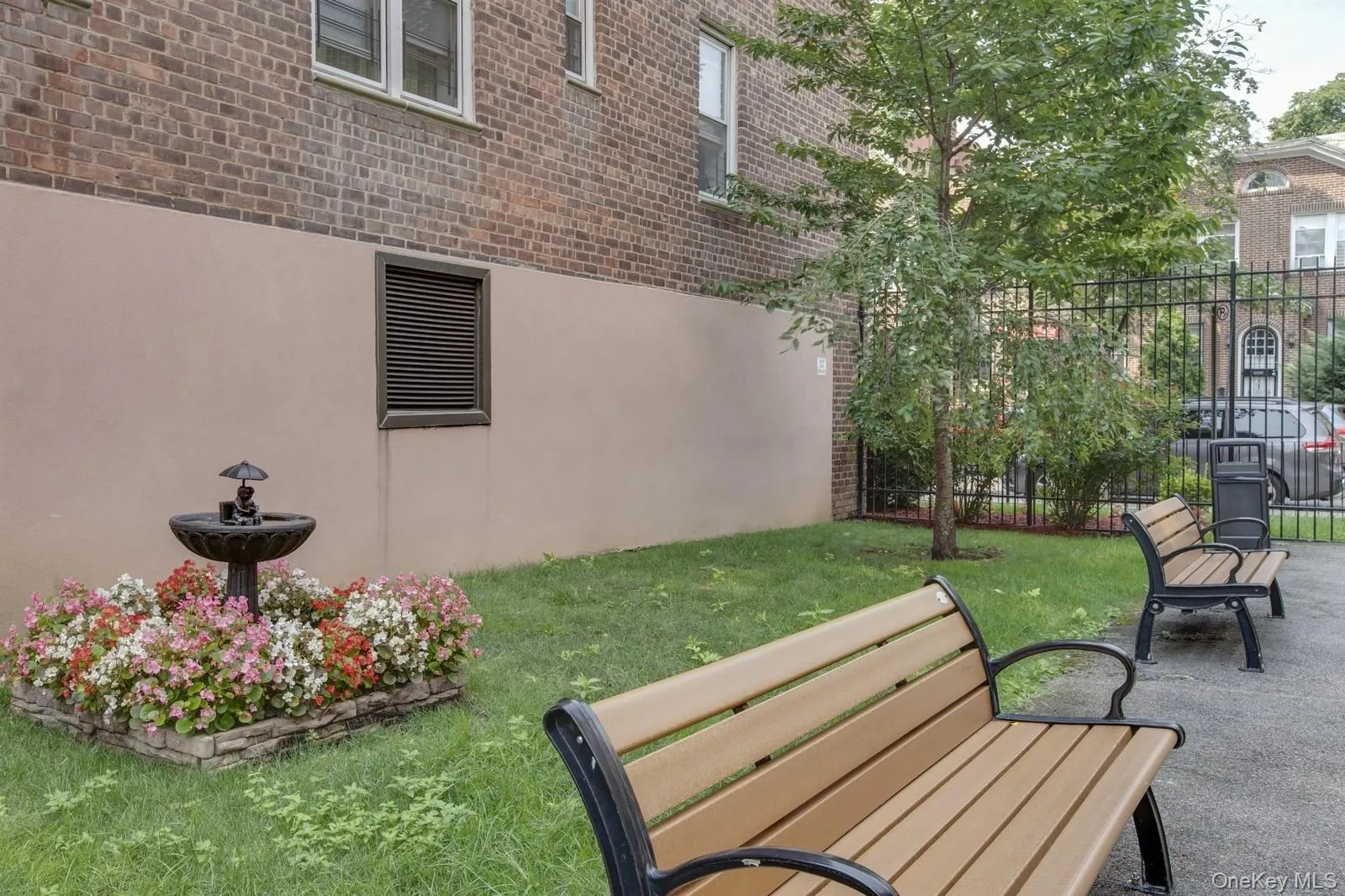 33-24 91st Street, New York, NY, 2 Bedrooms Bedrooms, 5 Rooms Rooms,1 BathroomBathrooms,Residential,For Rent,91st,0,978444 33-24 91st Street, New York, NY, 2 Bedrooms Bedrooms, 5 Rooms Rooms,1 BathroomBathrooms,Residential,For Rent,91st,0,978444