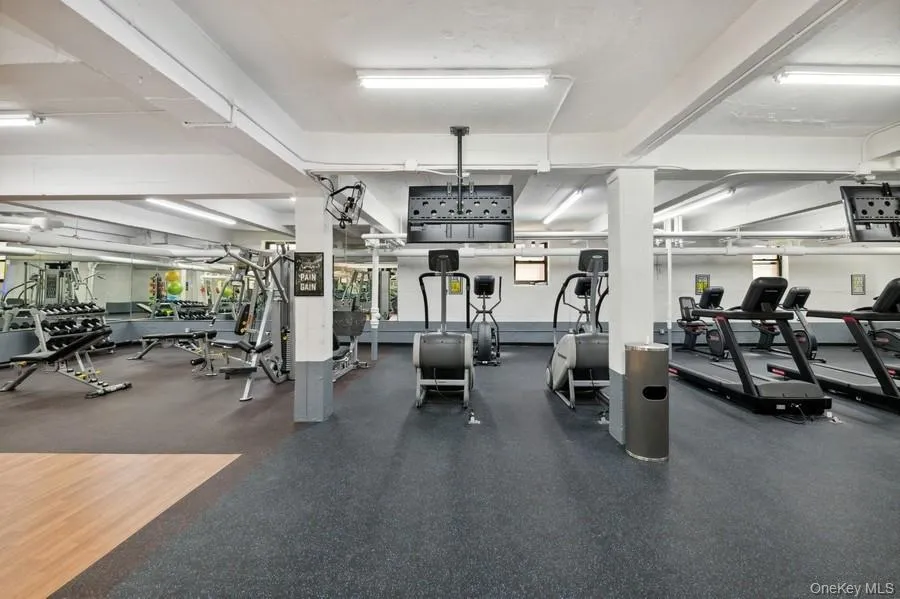 33-24 91st Street, New York, NY, 2 Bedrooms Bedrooms, 5 Rooms Rooms,1 BathroomBathrooms,Residential,For Rent,91st,0,978444 33-24 91st Street, New York, NY, 2 Bedrooms Bedrooms, 5 Rooms Rooms,1 BathroomBathrooms,Residential,For Rent,91st,0,978444