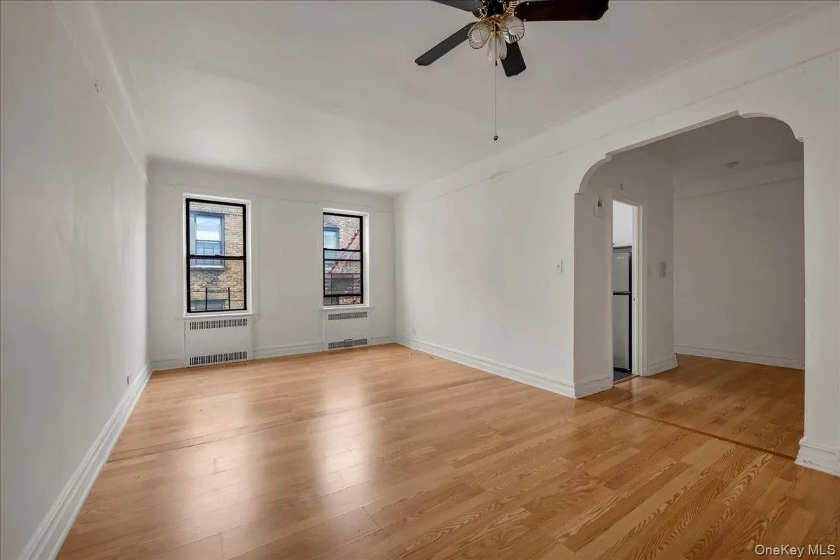 3545 81ST, New York, NY, 1 Bedroom Bedrooms, 4 Rooms Rooms,1 BathroomBathrooms,Residential Lease,For Rent,81ST,0,978446 3545 81ST, New York, NY, 1 Bedroom Bedrooms, 4 Rooms Rooms,1 BathroomBathrooms,Residential Lease,For Rent,81ST,0,978446